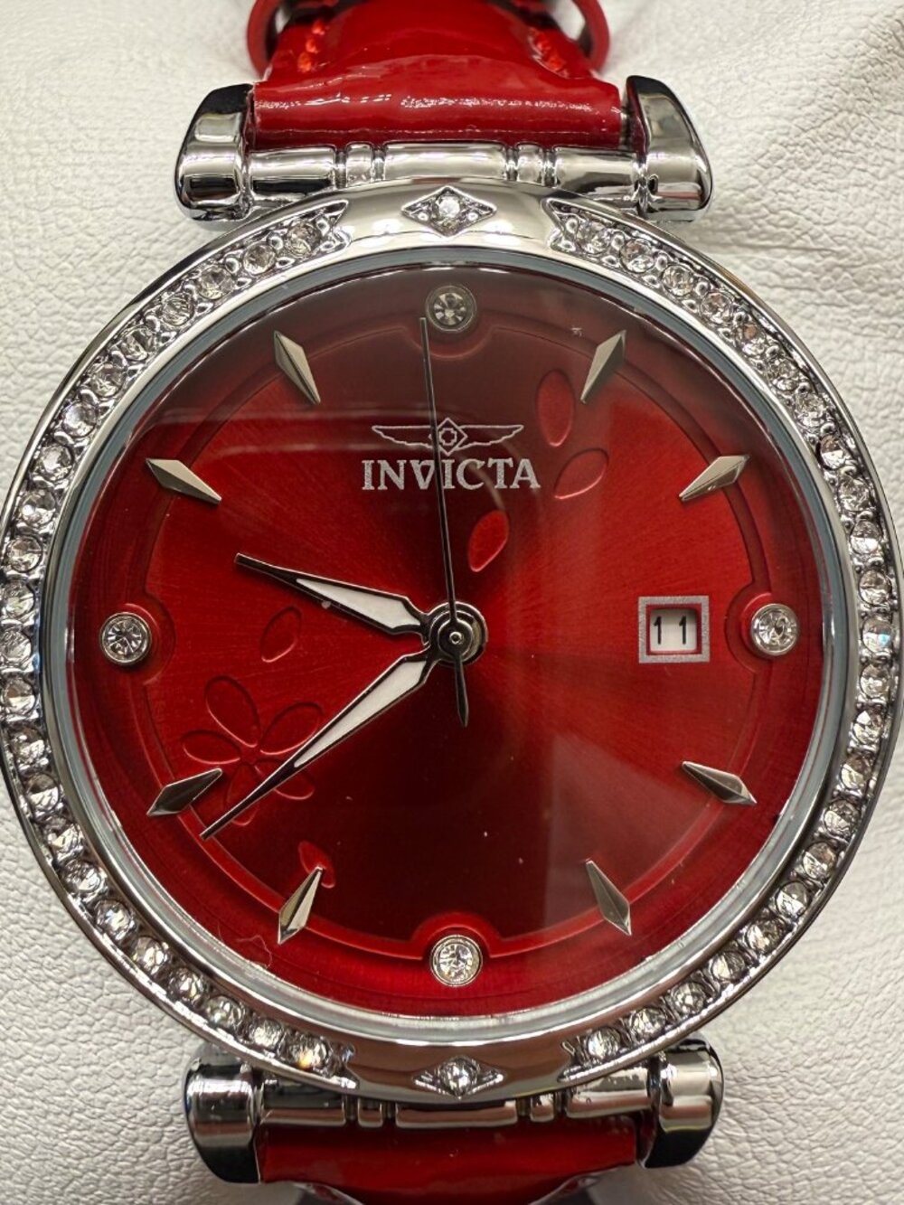 $199 Invicta Celestial Lady 33.2mm Red Silver Iced Bezel Date Quartz Watch NIB